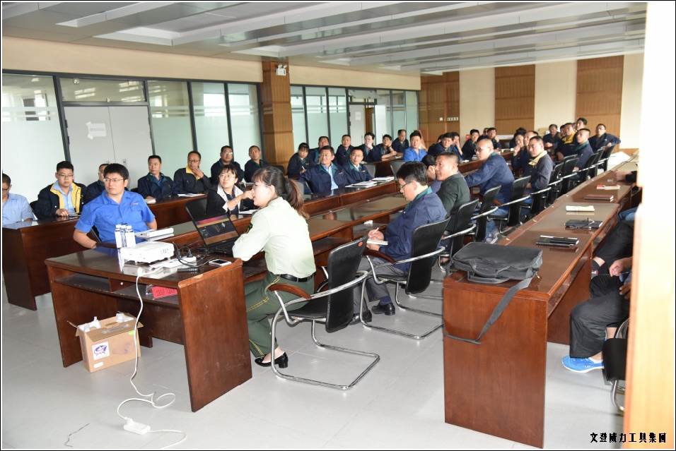 亚星游戏工具集团举办“消防安全知识培训”(图6)